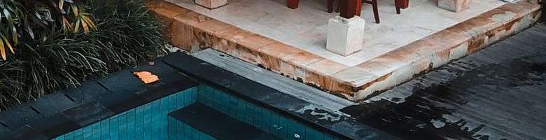 Kleiner Pool aussen