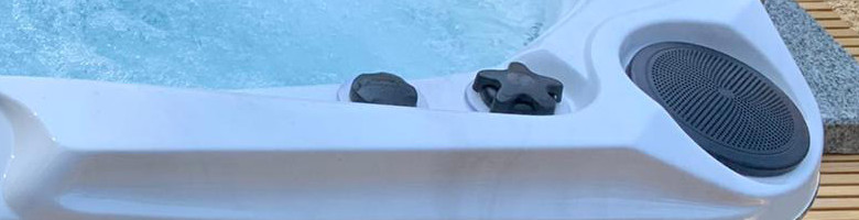 Whirlpool Nachbar Lärm: Poolrand