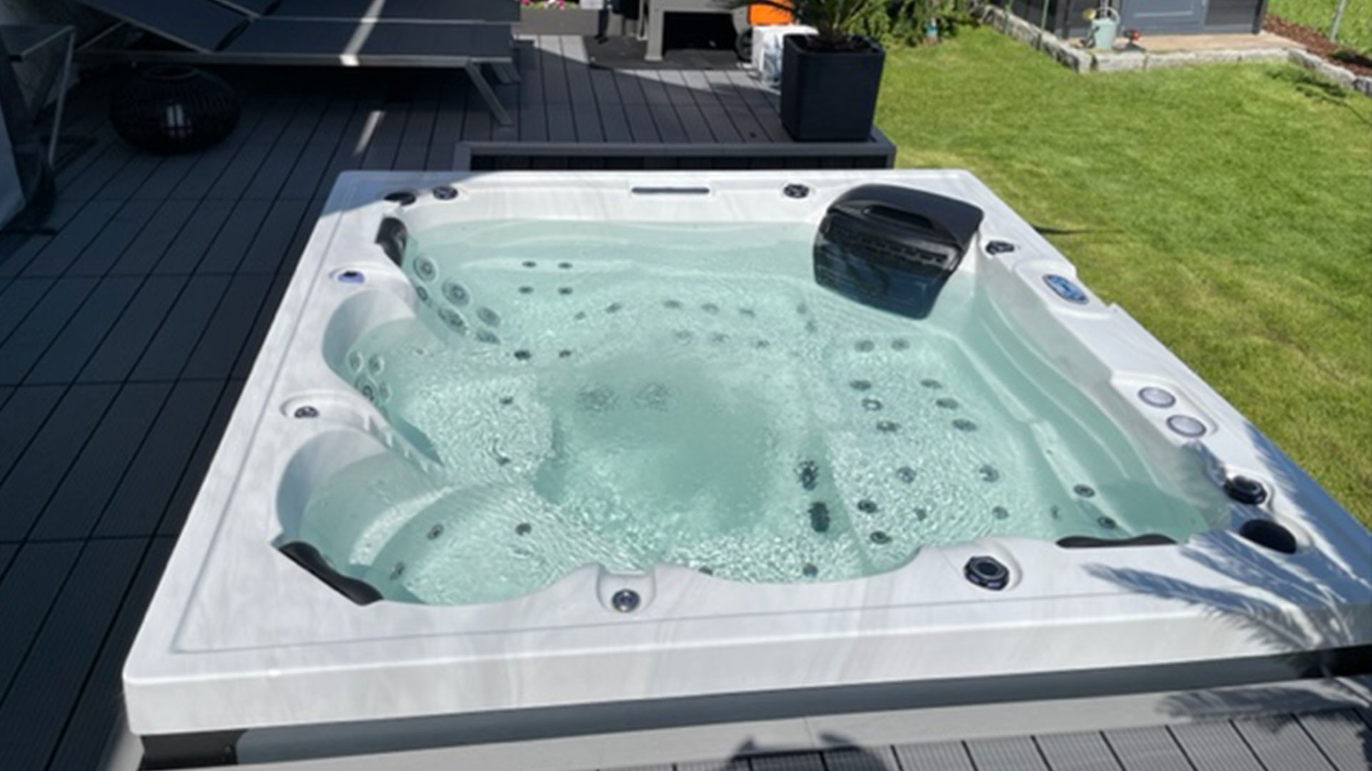 Whirlpool New Jersey **Premium Version**