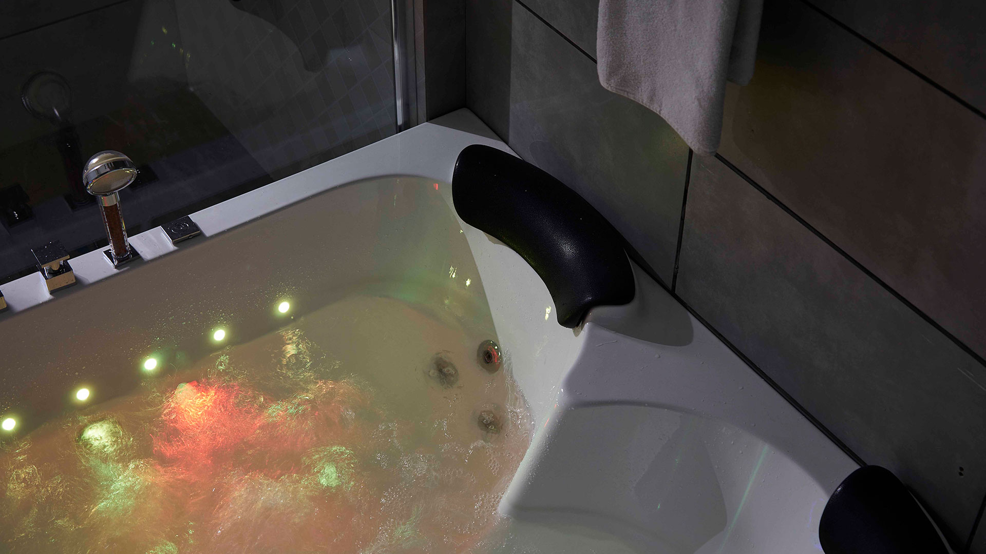 Whirlpool Badewanne Antibes
