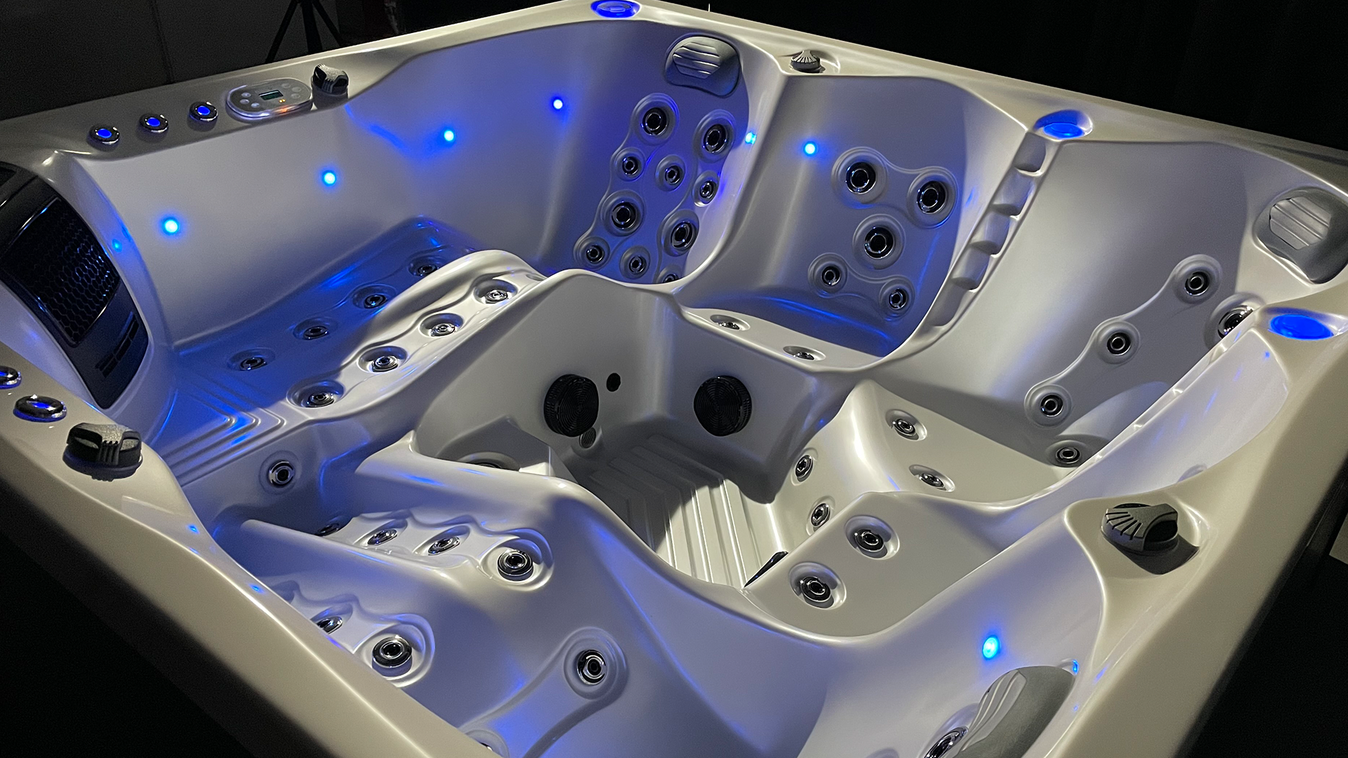 Whirlpool Montana **Platin Version**