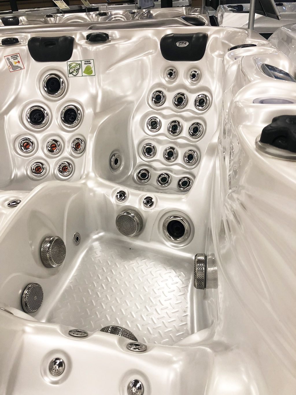 Whirlpool Phoenix **Platin Version** | 4 Personen | 5 Personen