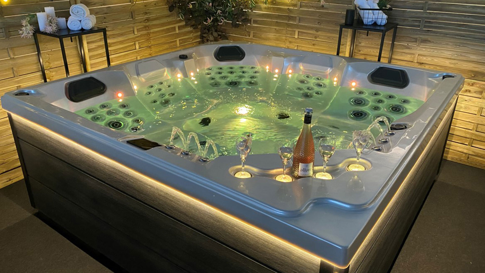 Whirlpool Alabama **Platin Version**