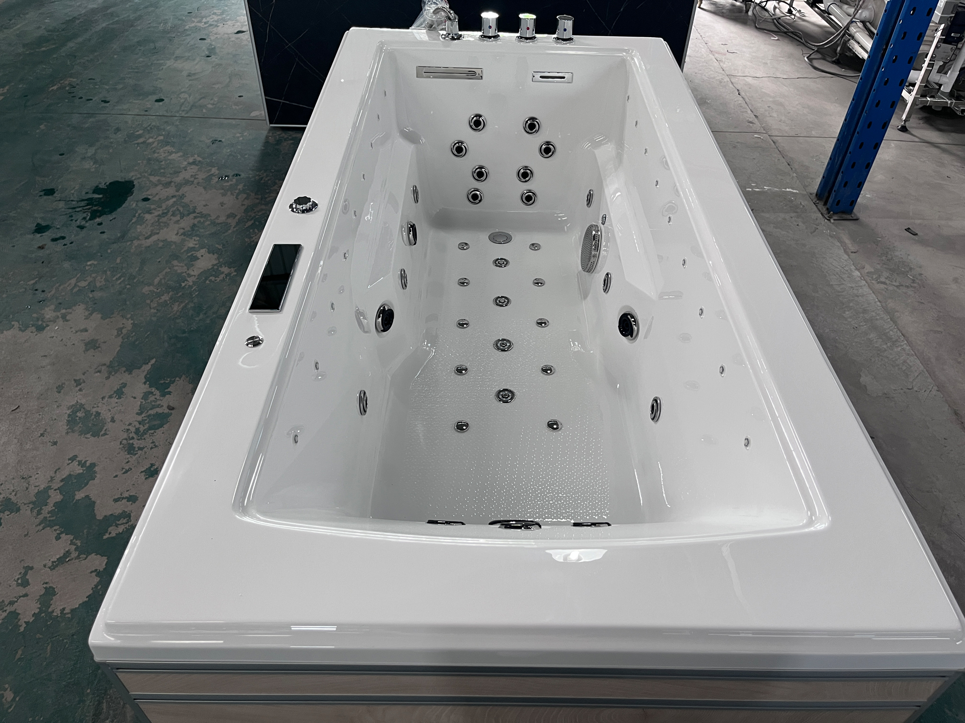 Whirlpool Badewanne Montpellier