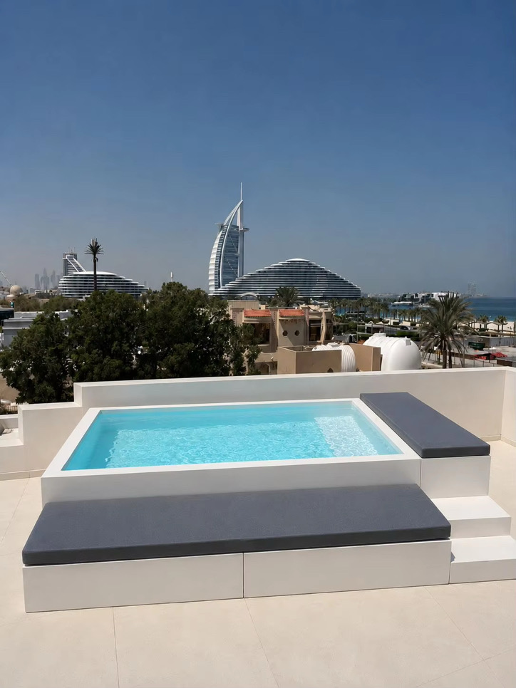 Whirlpool Mini Pool Santorini **ARRIGATO® Mediterranean Collection**