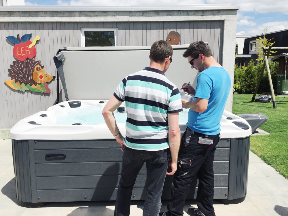 Whirlpool Montage, Inbetriebnahme mit Instruktion