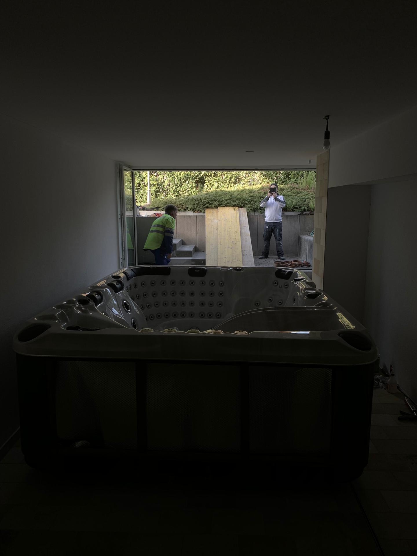 Whirlpool Montage, Inbetriebnahme mit Instruktion