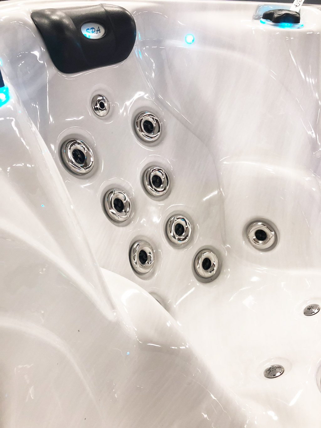 Whirlpool Montreal **Premium Version**