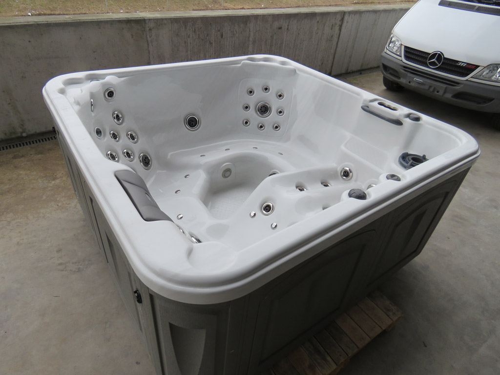 Whirlpool Clearwater Spas XS76 **VERKAUFT**