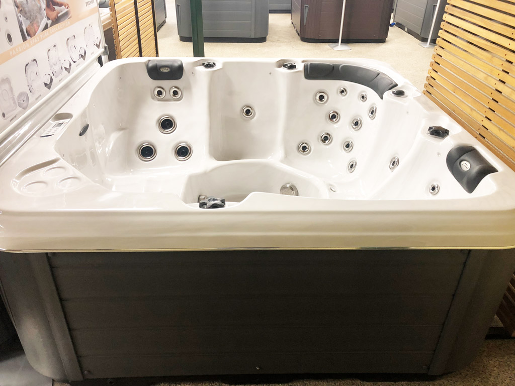 Whirlpool Charlotte | 4 Personen | 5 Personen